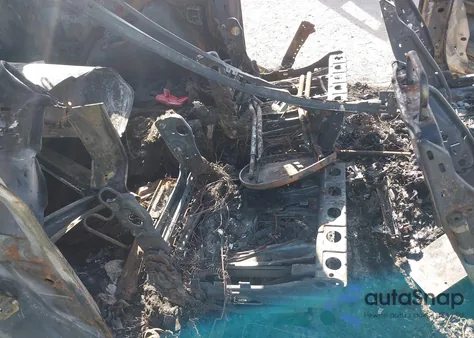 2011 Chrysler Town & Country Touring z USA, uszkodzony, nr VIN 2A4RR5DG7BR617979